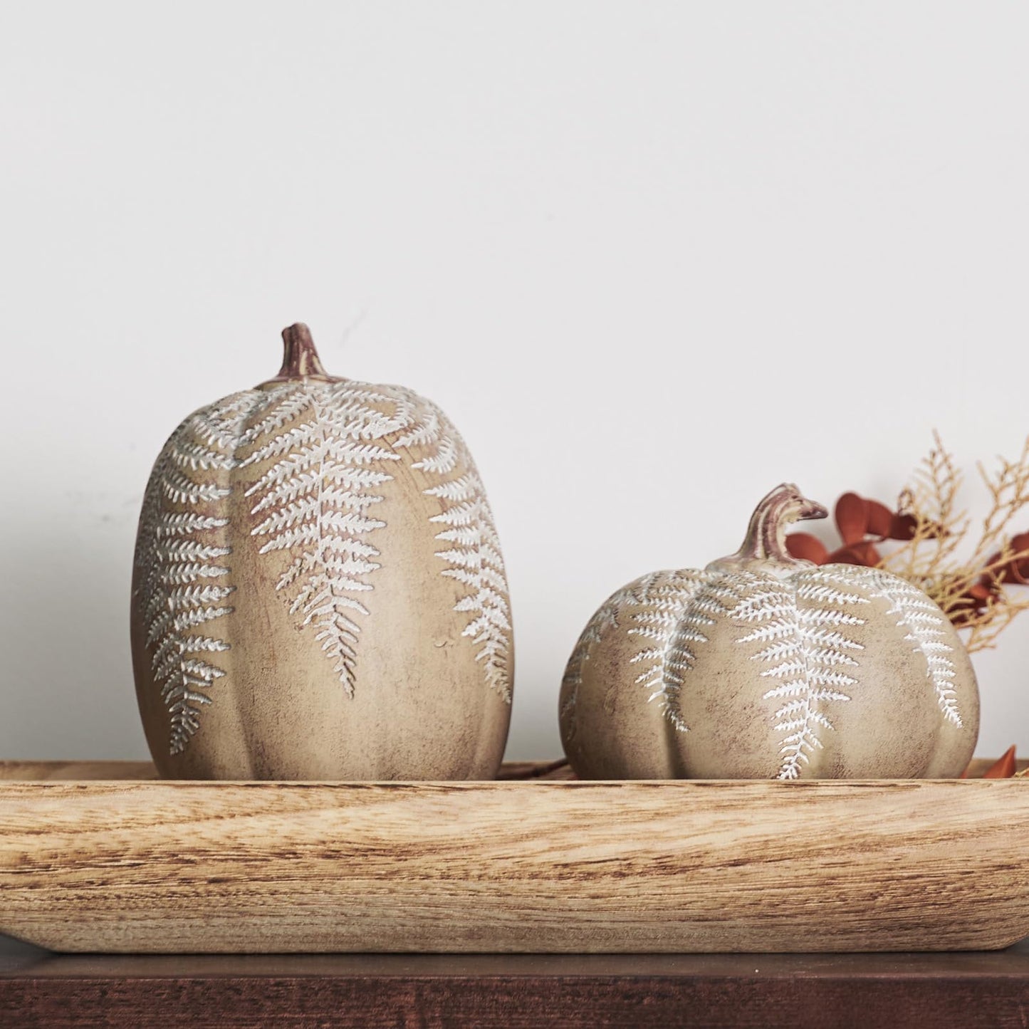 DN DECONATION 2-Pack Fall Pumpkin Decorations for Home, Faux Pumpkins for Decorating, Rustic Brown Resin Pumpkins Decor with Carved Leaves – Thanksgiving Table Centerpiece, Modern Farmhouse Fall Decor