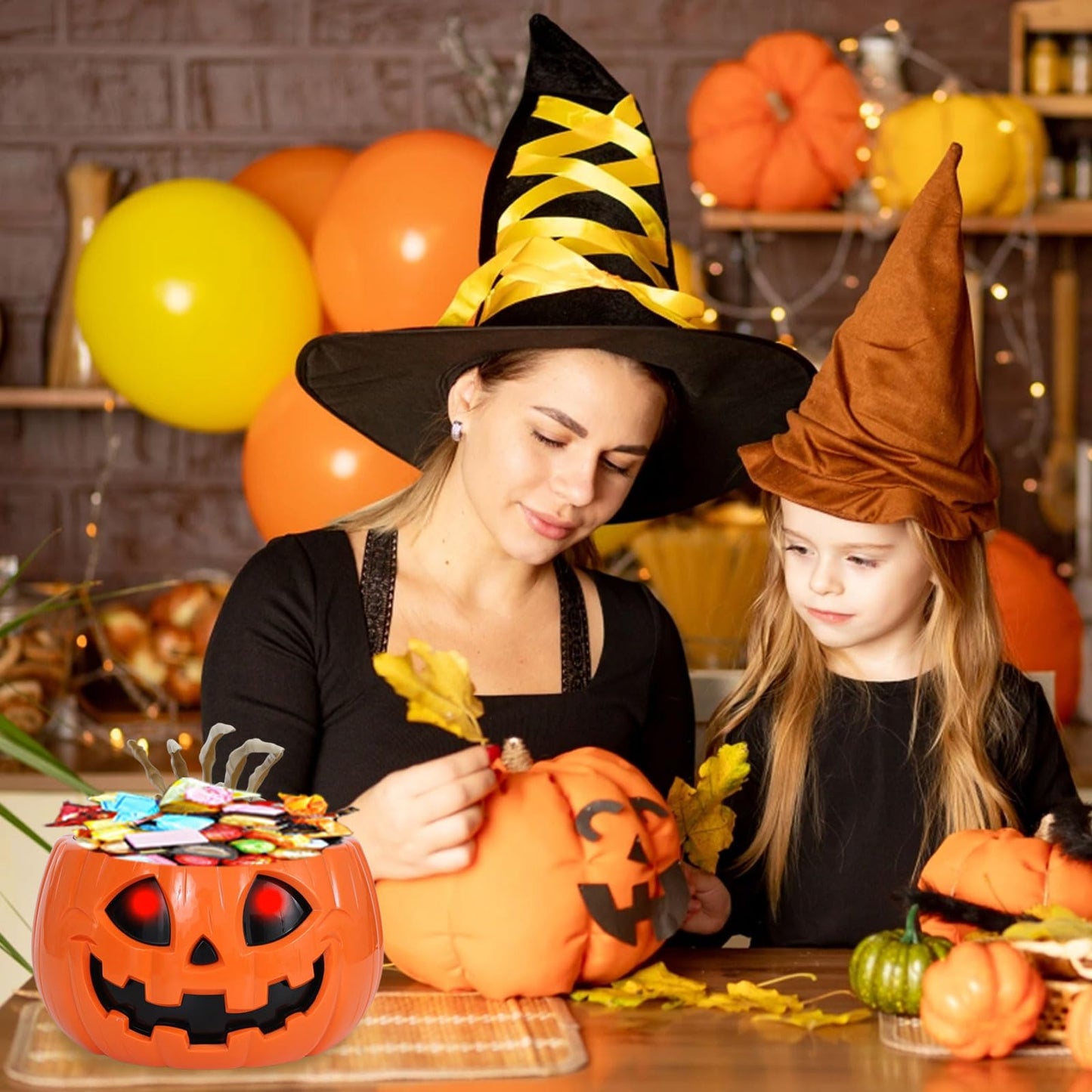 Halloween Skull pumpkin Bowl，Animated trick or treat bucket talking large funny scary candy Bowl dispenser for porch hand grabber Candy treat plastic Dish ，for Halloween decor indoor Party