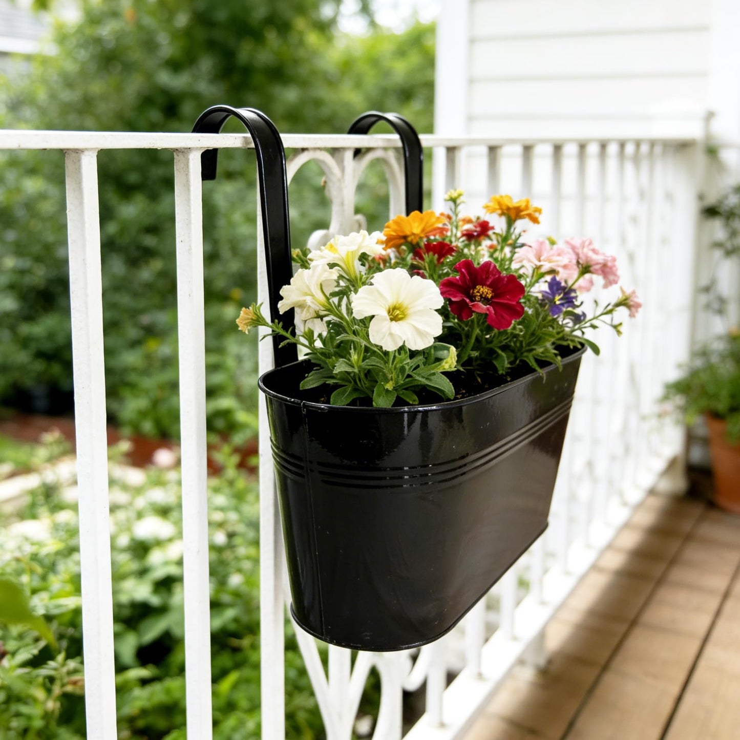 Joyfernal Set of 12 Balcony Hanging Planters, 4 Pcs 17" Metal Railing Flower Pots & 4 Pcs 12" Deck Planter & 4 Pcs 4" Fence Pot for Outdoor Patio Garden Décor, Black