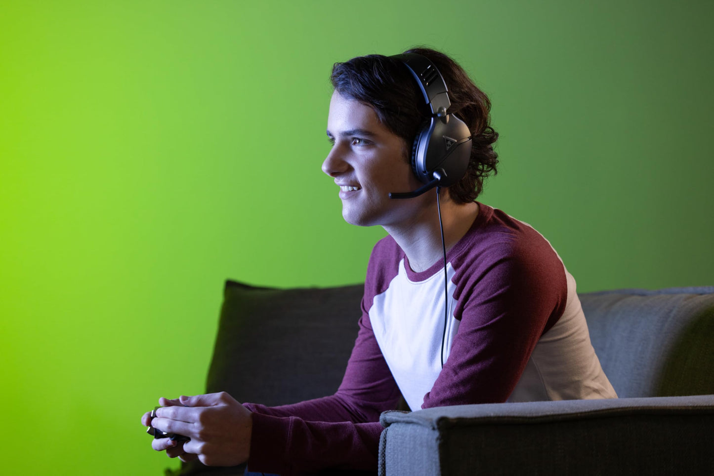 Turtle Beach Recon 70 Multiplatform Gaming Headset for Xbox Series X|S, Xbox One, PS5, PS4, PC & Mobile w/ 3.5mm Wired Connection - Flip-to-Mute Mic, 40mm Speakers, Lightweight Design, Black