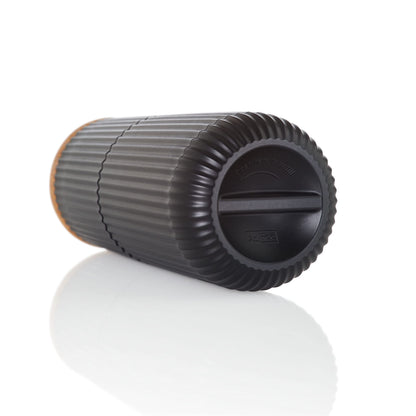 AdHoc Pepper and Salt Mill Set Scape, Black & White, CeraCut Ceramic Grinder, Plastic/Oak Wood, D: 5,8 cm, H: 12,3 cm