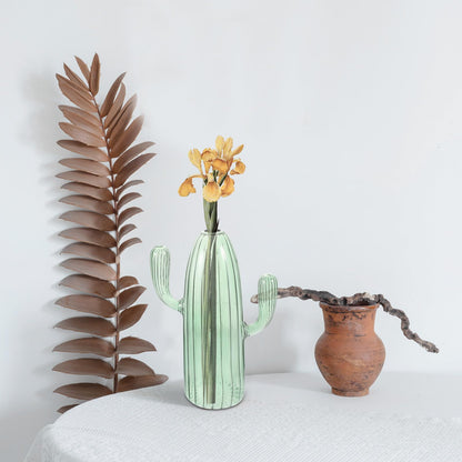 GALPADA Cactus Shaped Glass Hydroponic Vase Small Decorative Terrarium Plant Vase for Desktop Home Décor and Flower Arrangement