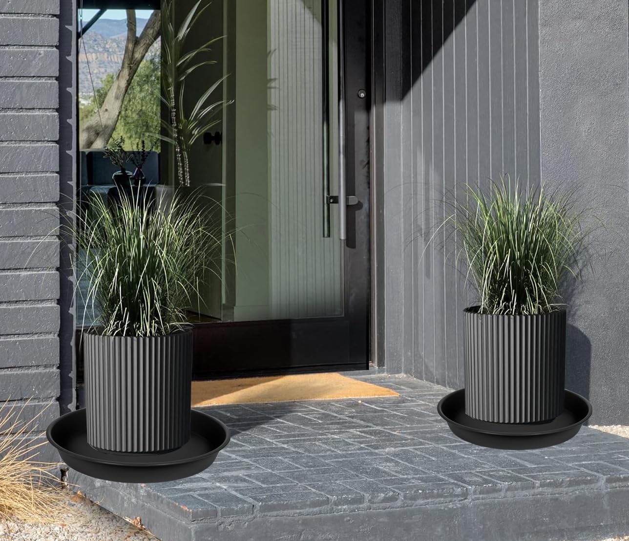 Angde 4 Pack of 14 inch Plant Saucer, Plant Saucer 14 Inch Round, Plant Trays for Pots, Plant Drip Tray, Plant Pot Saucers, Flower Pot Saucer, Plant Saucers for Indoors (14", Black)