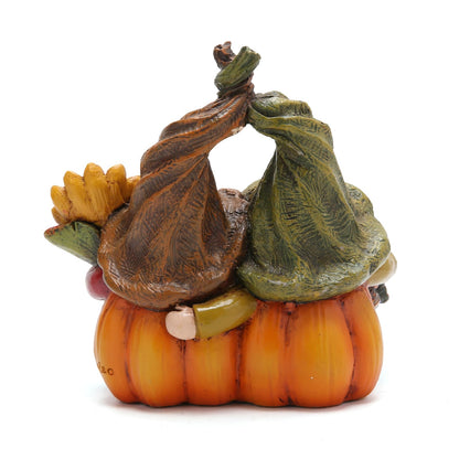 Hodao Harvest Love：Thanksgiving Pumpkin Gnome Couple Embrace Figurines-Adorable Fall Pumpkin Gnomes Home Indoor Tabletop Decoration-Fall Thanksgiving Gifts