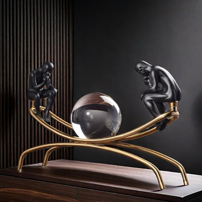 SHTWX The Thinker Thinking Man Statue with Crystal Ball Sculpture Figurine, Home Office Living Room Desktop Display Decoration