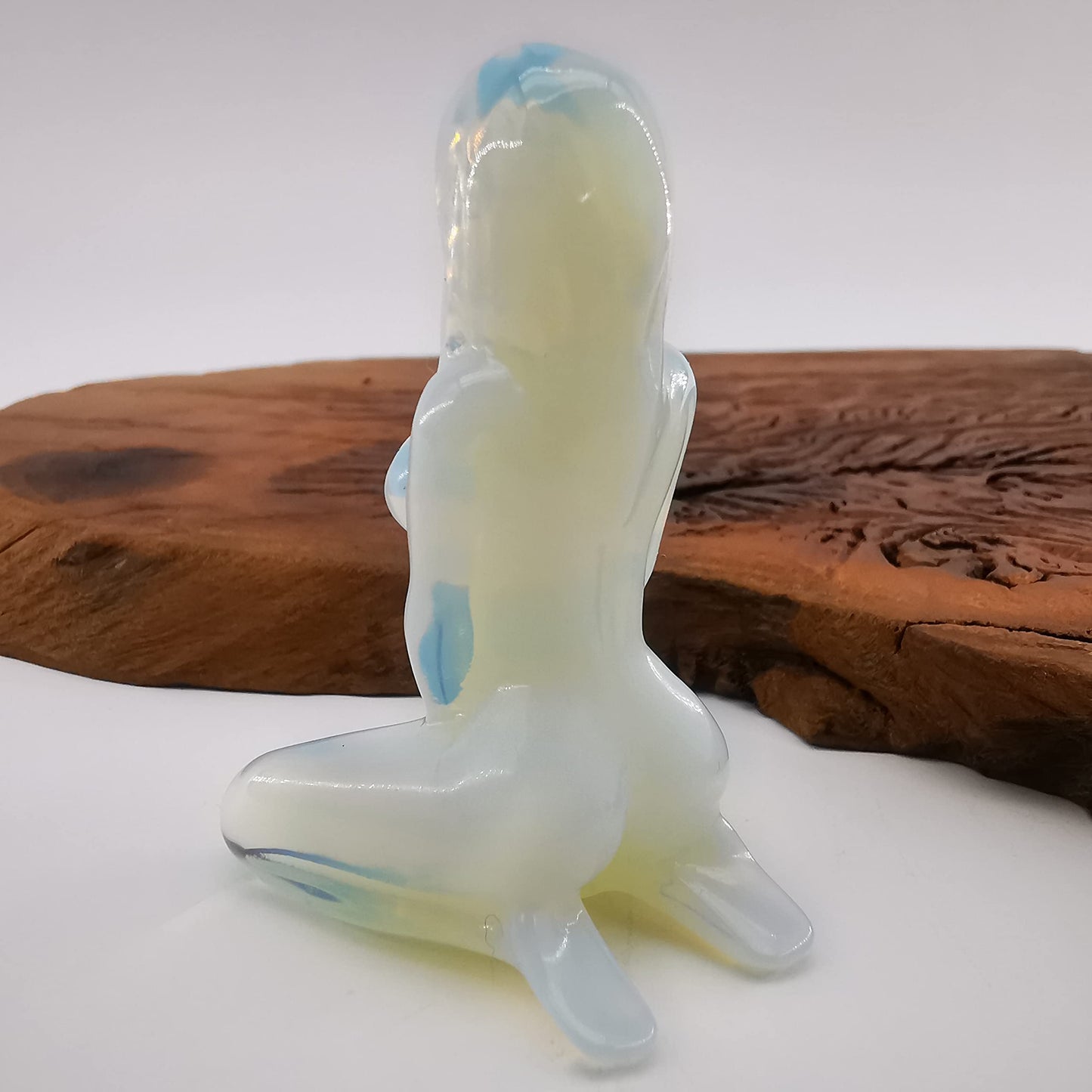 NsmjodStone Natural Opal Hand Carved Female Model,Crystal Quartz Kneeling Female Model Carving,Reiki Healing Crystal,Home Decor,Crystal Gift 1PC