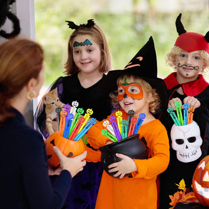 SpringFlower Halloween Party Favor for Kids, 400 Pcs Halloween-Themed Mini Bubble Wands for Halloween Party Favor Supply Goodie Bags Prefilled, Classroom Rewards, Halloween-Themed Toys Gifts for Kids