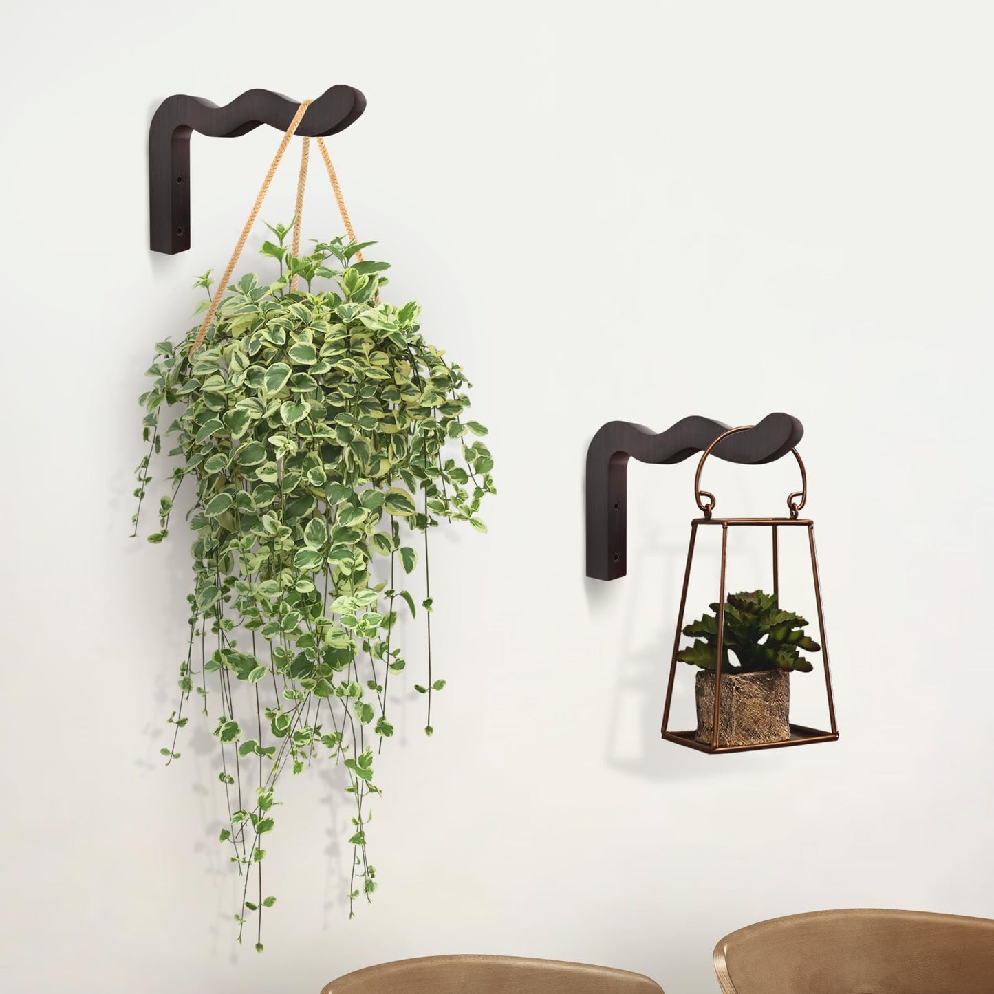 DSJIFGEW Wavy Plant Hanger Hooks – 2 Pack Rustic Wooden Wall Mounts for Indoor/Outdoor Use, Ideal for Hanging Baskets, Lanterns, and Bird Feeders – Decorative Brackets for Patio and Balcony