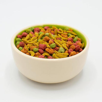 ZuPreem FruitBlend Bird Food, Bird Feed Pellets for Cockatiels, Lovebirds, Quakers, Small Conures & Lorikeets, Core Nutrition with Natural Fruit, Cockatiel Food, Conure Feed, (Medium, 2 lb Bag)