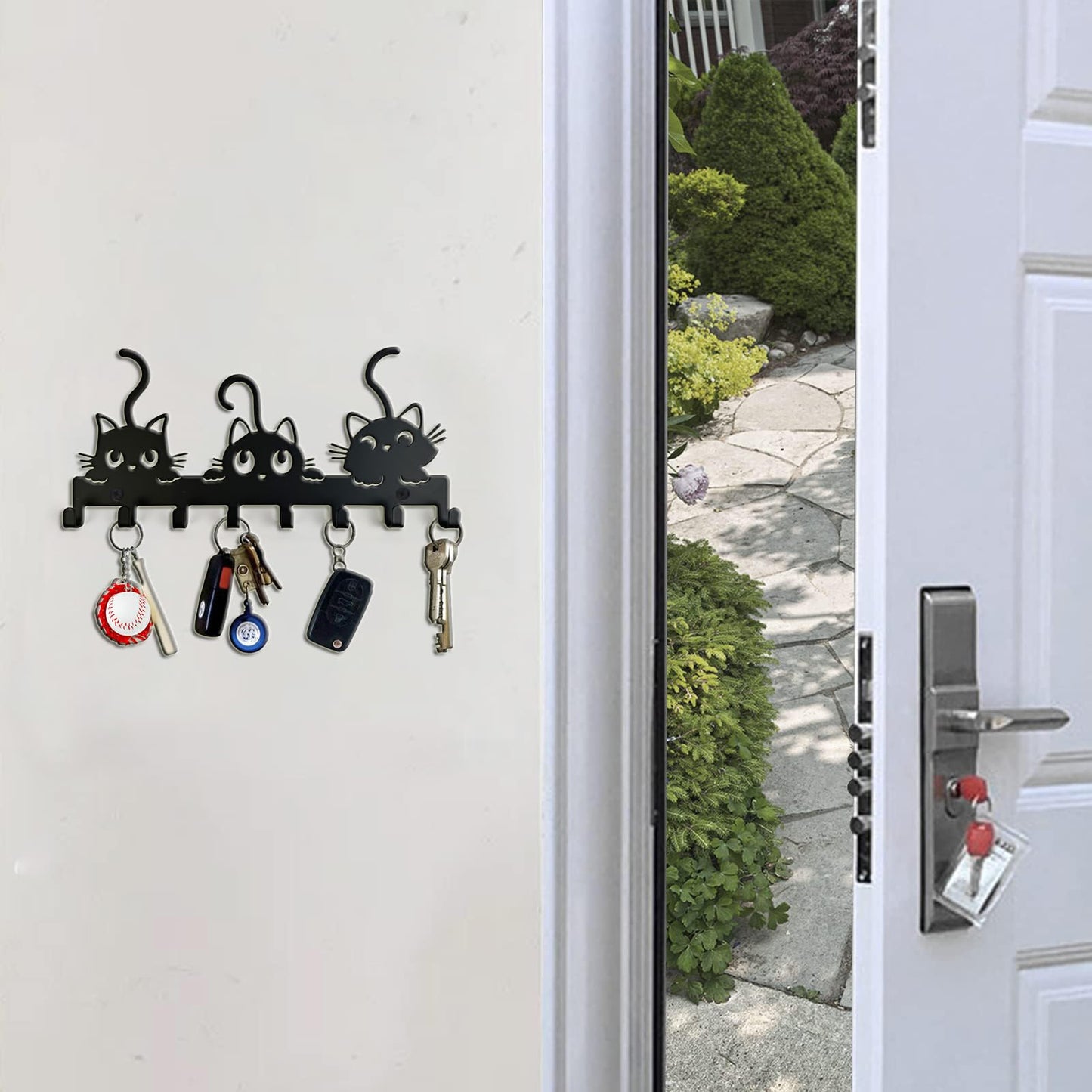YXE Key Holder Wall Mount, Metal 8 Hooks, Keys Organizer Rack for Doorway ，Decoration and Functional Items for Home ，Housewarming Gifts (Cats Theme)