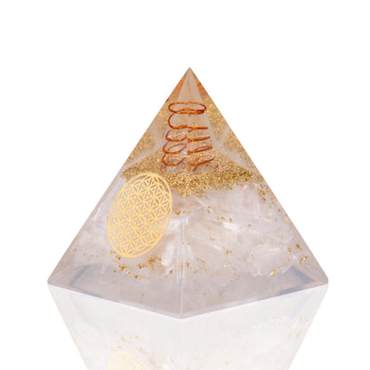 Agate Treasure Selenite Orgonite Pyramid – Energy Crystal for Clarity & Protection – Handmade Spiritual Decor for Meditation, Focus & Inner Peace