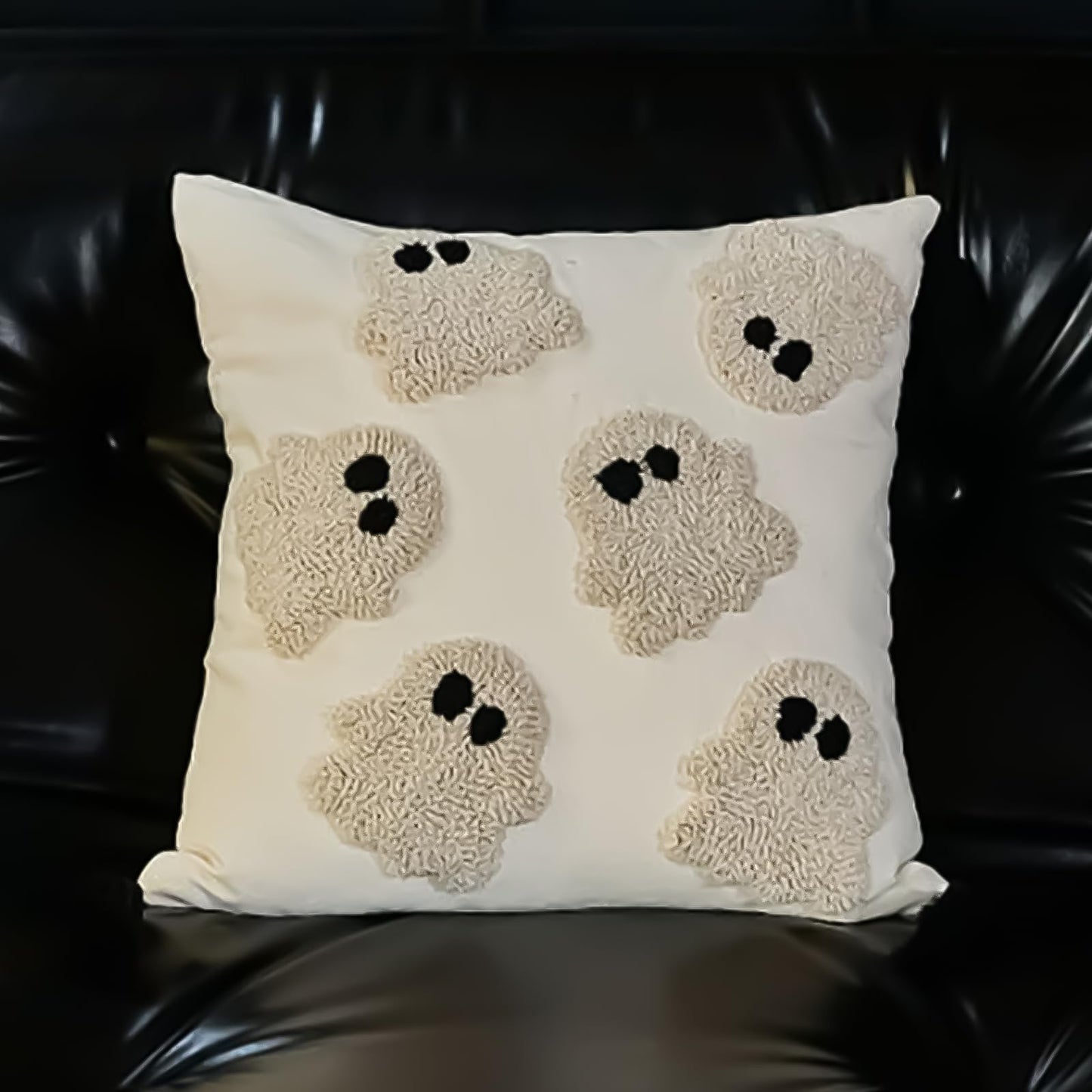 OFDNE Halloween Pillow Covers 18x18 inch Cute White Ghost Fall Throw Pillow Cases Soft Plush Faux Fur Wool Couch Cushion Case for Chair Sofa Bedroom Living Room Home Decor Autumn