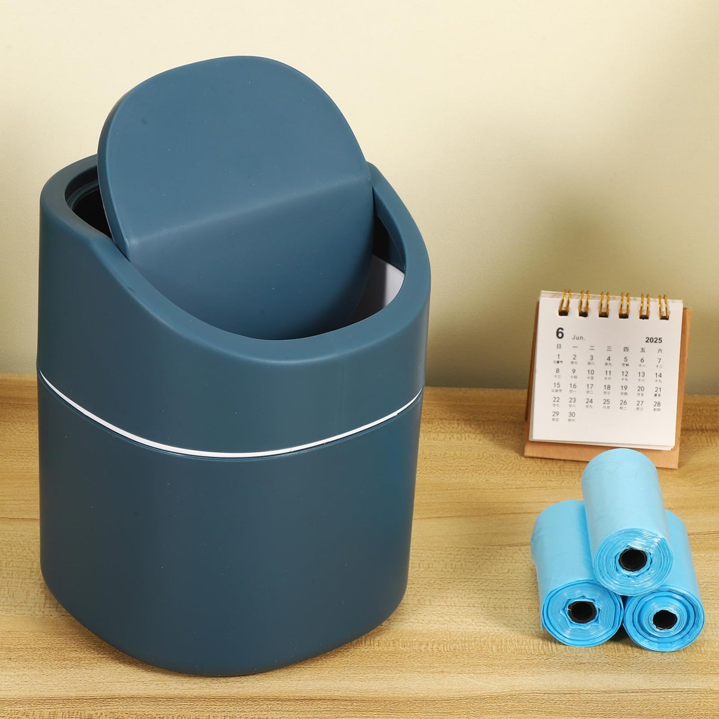 ABOOFAN Mini Desktop Trash can with Lid Small Countertop Garbage Bin for Office and Home Use One-Hand Operation Movable Base Easy to Clean Waste Basket 6.29X5.11X5.11In