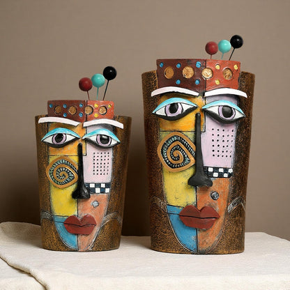 Yhupl Picasso Abstract Face Flower Pot,Plant Pot with Facial Expressions,Handmade Resin Plant Pot with Drainage Holes,for Indoor and Outdoor Botanical Home décor (Brown Small)