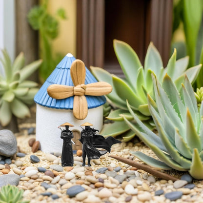 HOLIDYOYO Xiake Small Ornaments Miniature Decorations Resin Ancient Chinese Figurines Micro Landscape Bonsai Decor 1.97 Inch Garden Sculptures