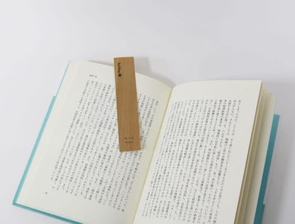 OrcVillage Premium Wooden Bookmarks Set of 5 – Handcrafted from Native Japanese Wood, Slim Page Markers with Unique Natural Aroma for a Calming Reading Experience