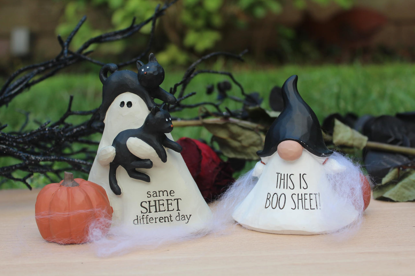 Blossom Bucket Halloween Ghost with Black Cats and Pumpkin Figurine, Same Sheet Different Day Design
