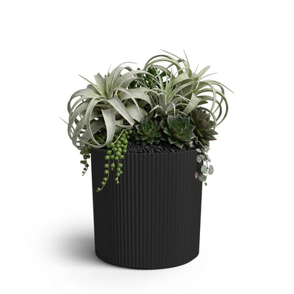 Mayne Haven 14-Inch Fluted Planter, Round Planters for Outdoor Plants, Lightweight Concrete Look Plant Pots for Porch, Patio, Garden and Entryway Décor, Black
