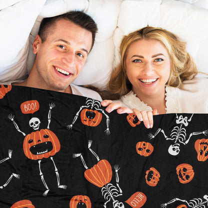 Whaline Halloween Fuzzy Flannel Blanket 50 x 60 Inch Evil Pumpkin Face Skeleton Decorative Throw Blanket for Holiday Home Chair Soft Couch Bed