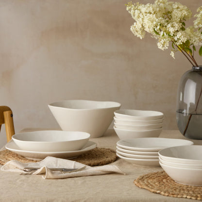 Linen Cream Stoneware Pasta Serving Bowl 128 oz – 13"x3" Oversized Neutral Glazed Bowl for Pasta, Salads, Entrees & Family Meals – Modern Farmhouse Style, Durable Stoneware Serveware