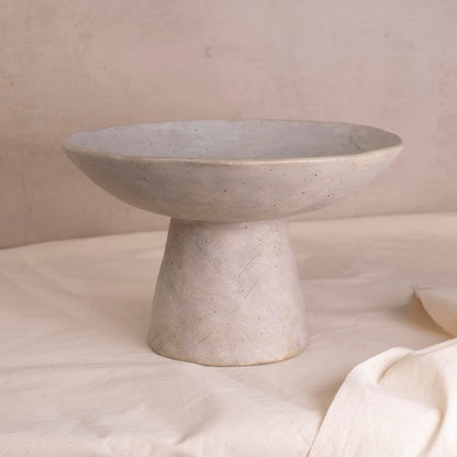 Shelf & Nook Ceramic Pedestal Bowl – Large Decorative Footed Bowl for Fruit, Keys, Entryway Table, Kitchen Island Centerpiece – Off-White Matte Stoneware, Modern French Farmhouse Decor