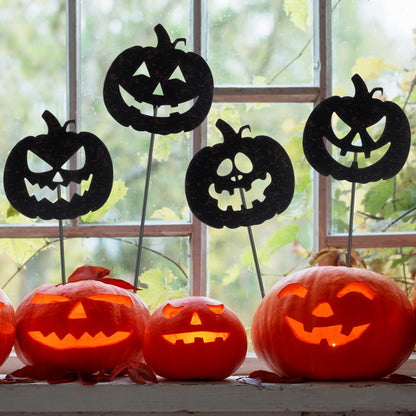 Chunful 4 Pcs Halloween Decorative Garden Stakes Jack O Pumpkin Garden Stakes for Flower Planter Pot Outdoor Metal Yard Sign Day of The Dead Decorations Halloween Patio Lawn Decor
