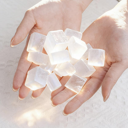 Lamptobe Selenite Crystal Lamp with Wooden Base Selenite Crystals Gift for Women Healing Birthday Meditation Yoga Spiritual Chakra Reiki Energy Cleansing Night Light Home Office Decor
