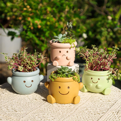 YOYLMAL Cute Face Planter Pot, Small Resin Head Planters for Indoor Plants, Funny Smiling Face Flower Pot Succulent Planter with Drainage Hole, Gift IdeaI for Birthday Christmas (Green)