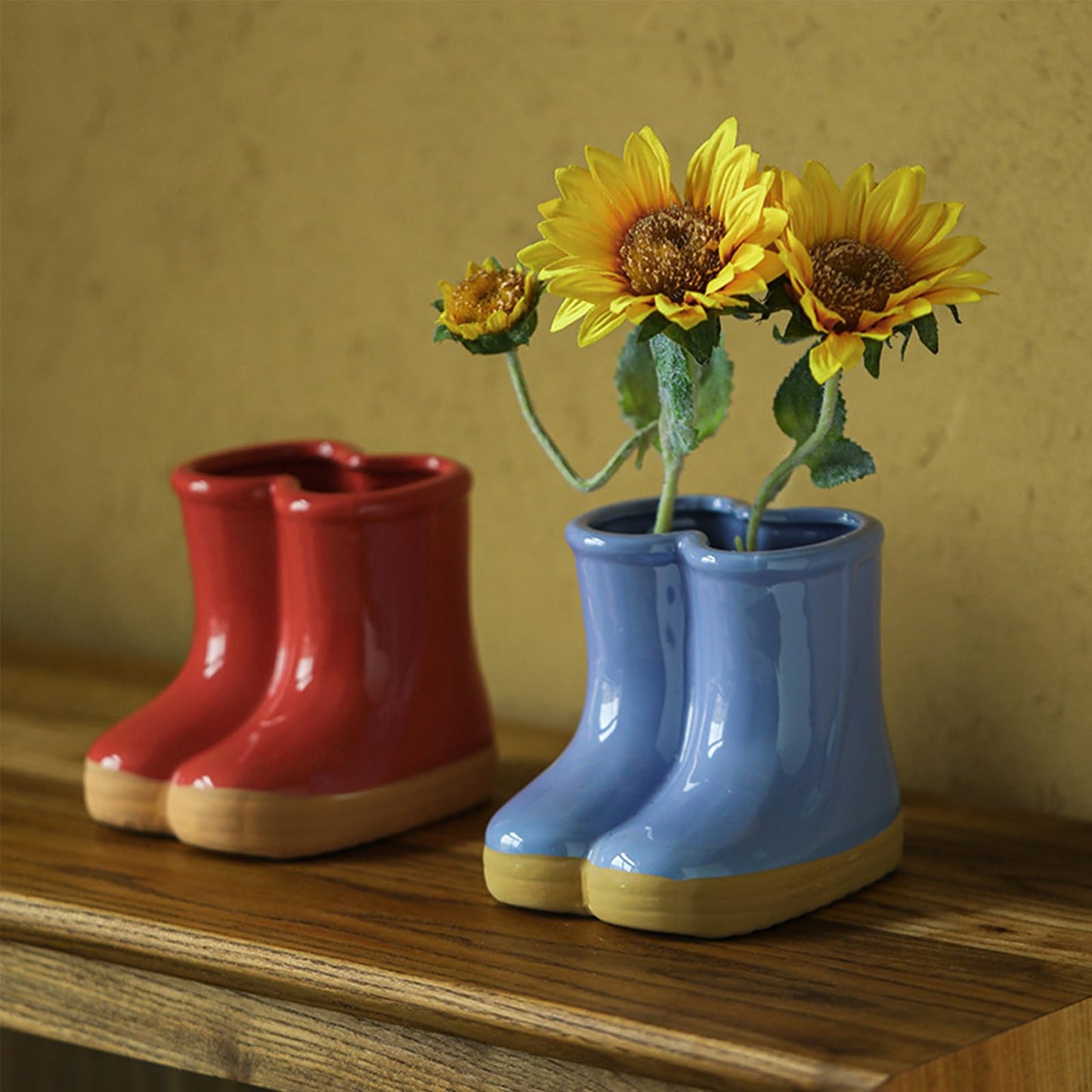 SUZEPER Ceramic Boots Vase, Creative Boots Succulent Planter,Funny Plant Pot for Indoor Outdoor Garden Home Decor(10x13x12cm(4x5x5inch), Pink)