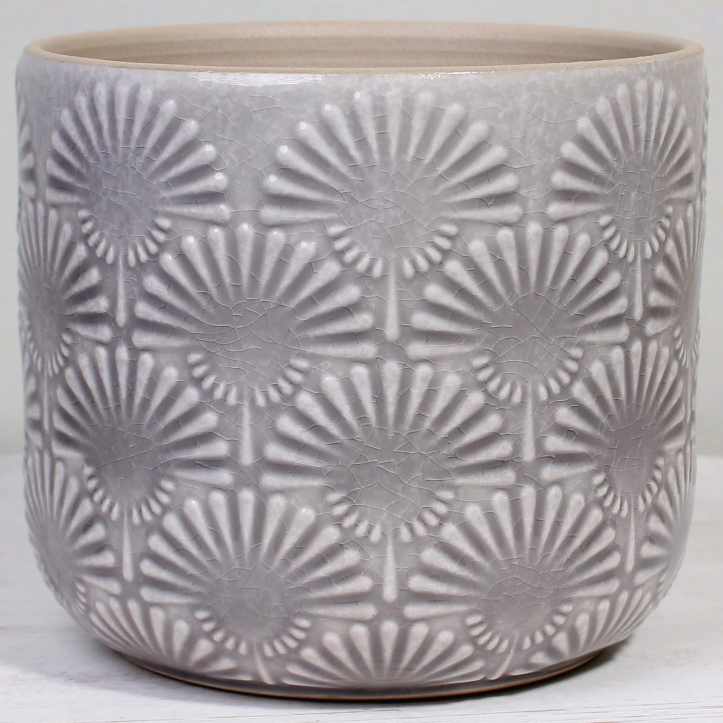 Xiaan Jiaju Modern Embossed Ceramic Pots for Plants, 6.7 Inch Nordic Plant Pots Indoor with Drainage, Contemporary Decorative Glazed Planter with Fanburst Texture, Warm Greige