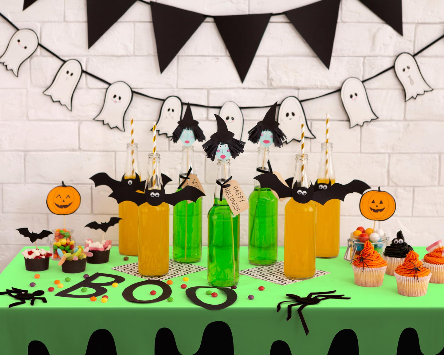 Remagr 6 Pcs Ghost Themed Plastic Tablecloths 54 x 108 Inch Waterproof Rectangle Table Cover Disposable Table Cloth for Boy Birthday Party Halloween Decorations Baby Showers Supplies (Ghost,Gooey)