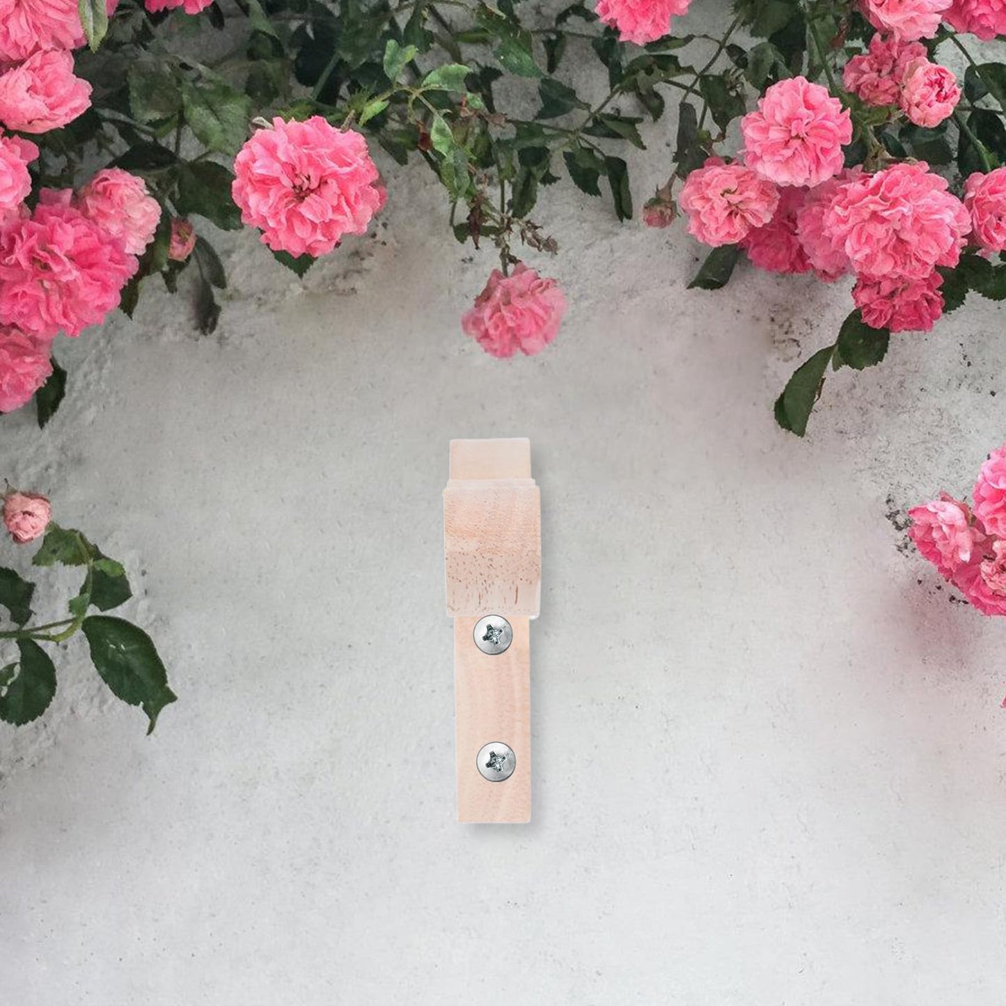 TOYANDONA 2pcs Wooden Plant Hangers Wall Mount Hooks for Indoor Outdoor Flower Pots Lantern Wind Chimes Decorative Gardening Brackets Balcony Hook