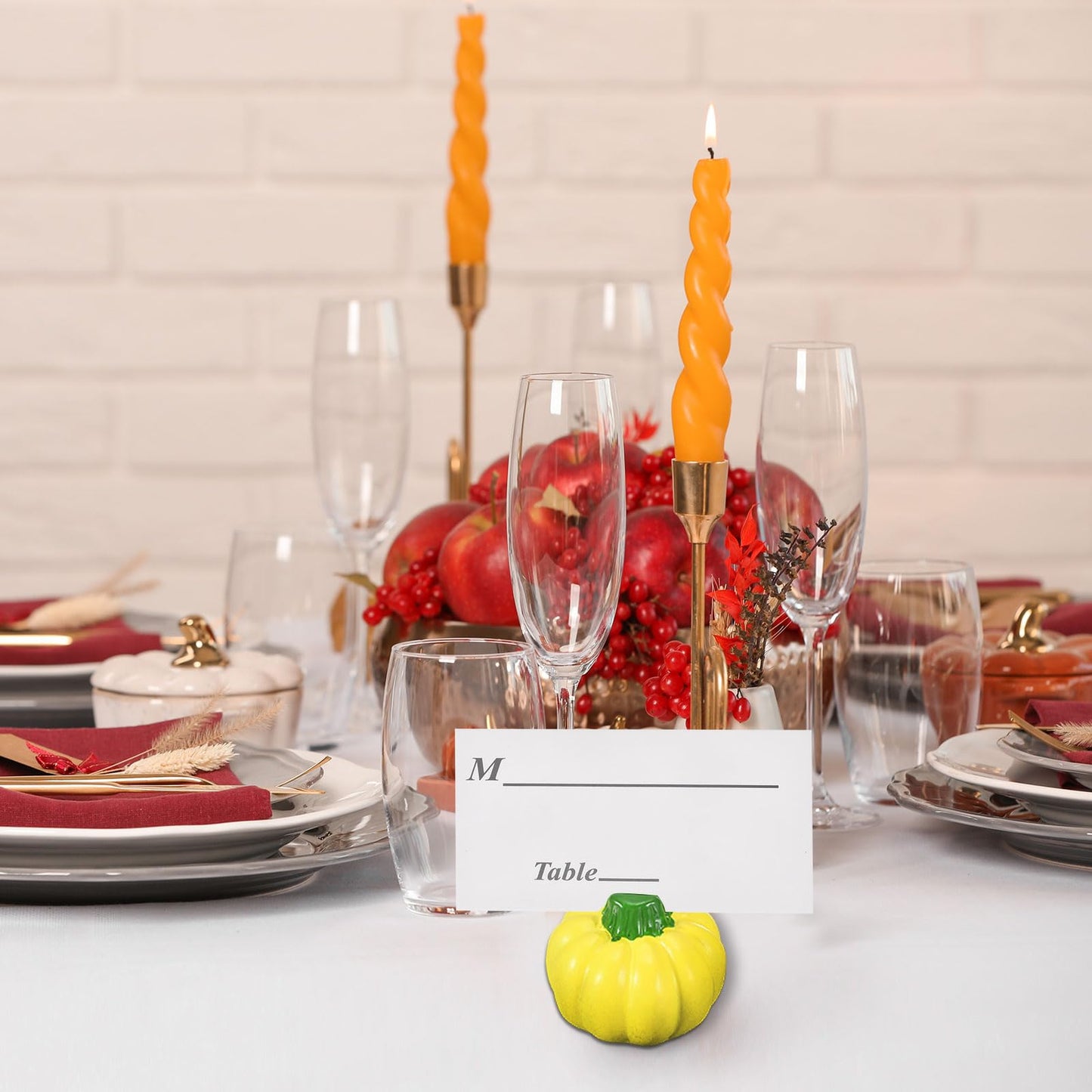 PATIKIL Pumpkin Place Card Holders, (4Set, Green) Mini Resin Pumpkin Table Number Stands with Card, Fall Table Decor Suit for Thanksgiving/Weddings/Banquet/Thanksgiving/Autumn Party Decor