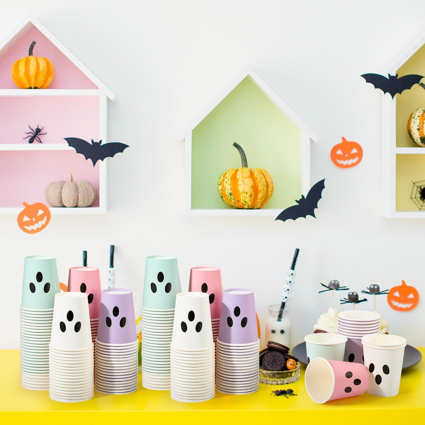 Jingmore 100 Count Summer Halloween Paper Cups 9 oz Disposable Hot/cold Beverage Drinking Cups for Girly Pastel Halloween Party Supplies Decoration(Ghost Face)