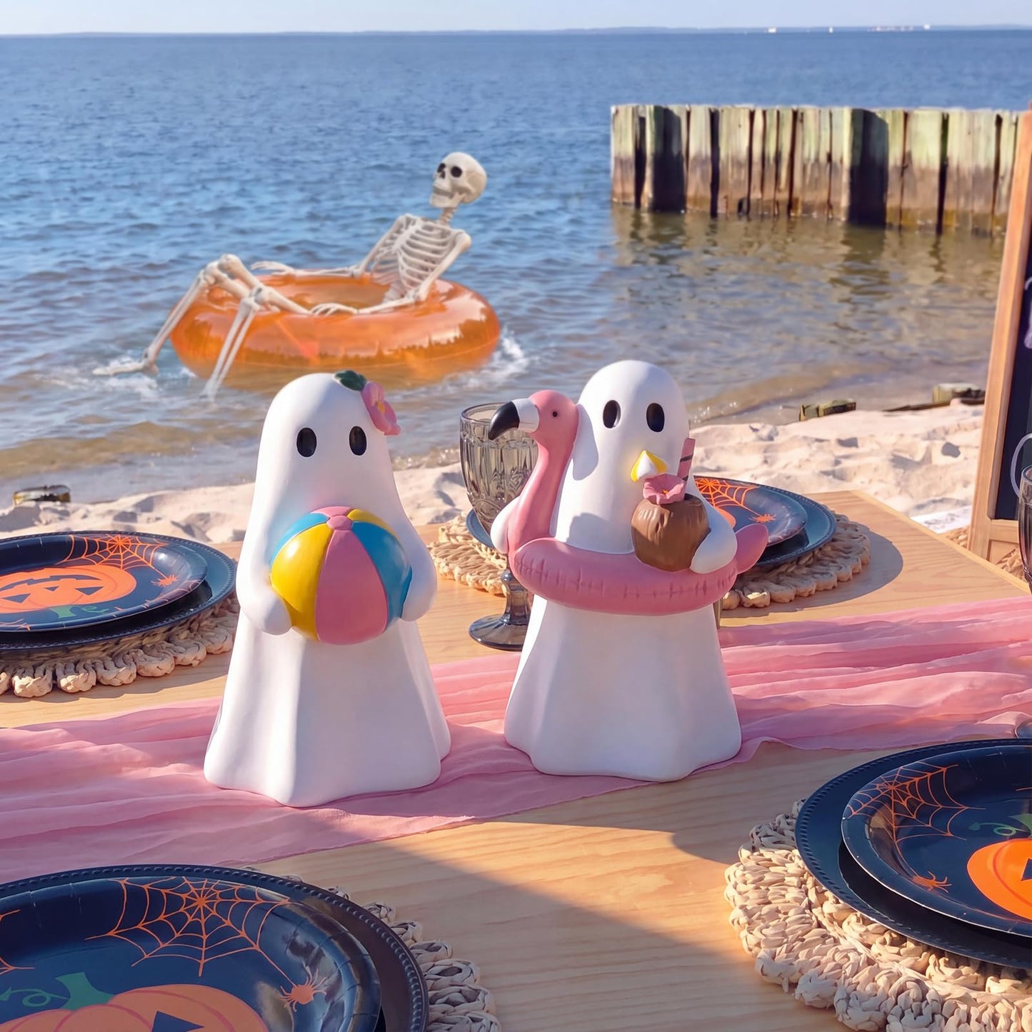 Blulu 2 Pcs Summer Halloween Ghost Figure Decor Resin 6 Inch Beach Pool Party Decoration Cute Kawaii Spooky Summer Halloween Hawaii Gift Decor Funny Ghost Statue Tabletop Indoor Outdoor Home