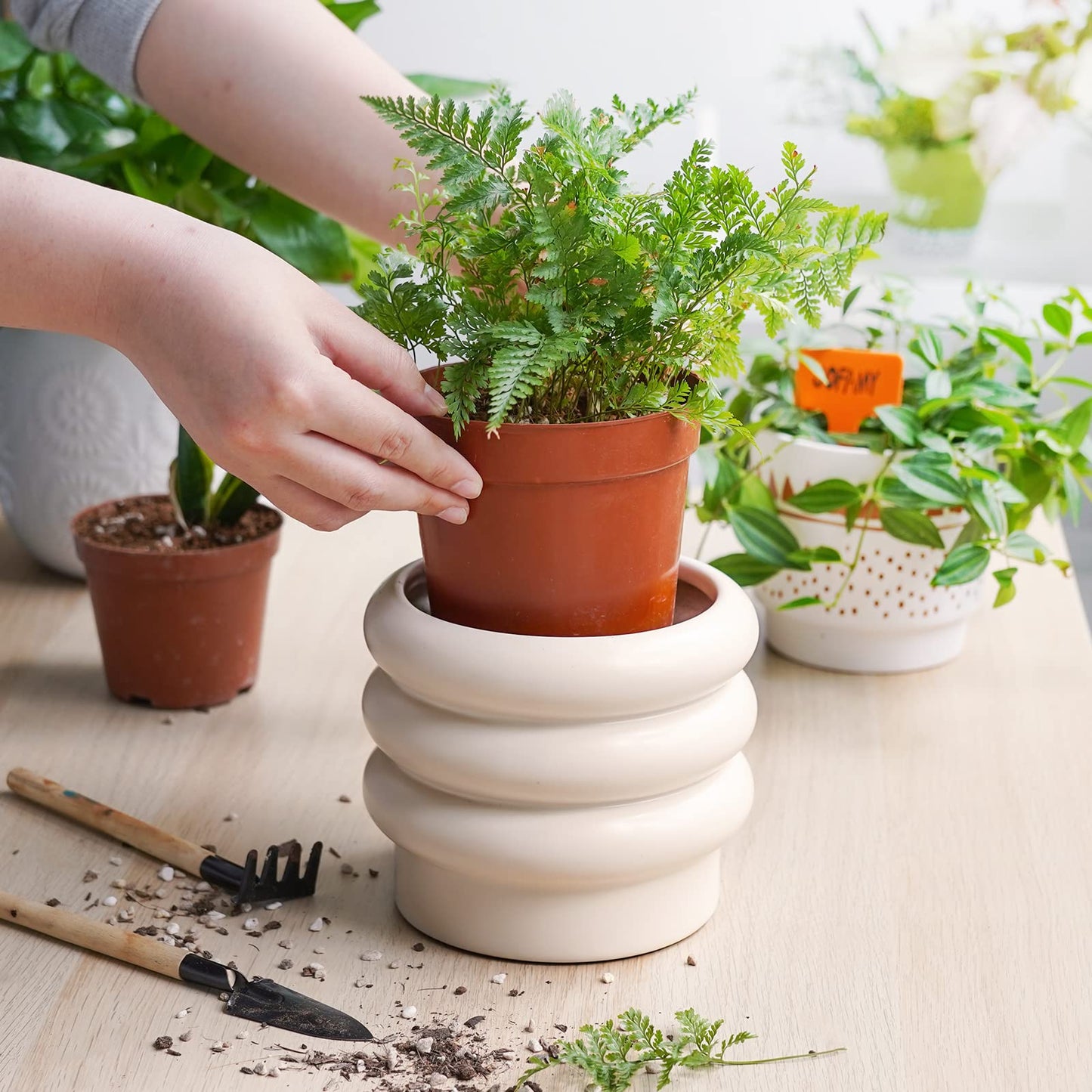JOFAMY Tiered Bubble Ceramic Plant Pot, Creamy White 6 Inch Ceramic Planter with Drainage Holes, Flower Pot with Mesh Pad, Rubber Plugs, Plante Pots for Indoor Plants Outdoor, Modern Décor