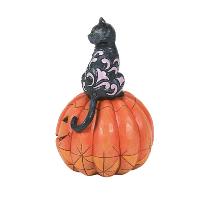 Enesco Jim Shore Heartwood Creek Halloween Black Cat Sitting on Pumpkin Lit Figurine- Stone Resin Hand Painted Crafted Collectible Halloween Figurines with Lights Home Decor Statue, 5.04 Inch