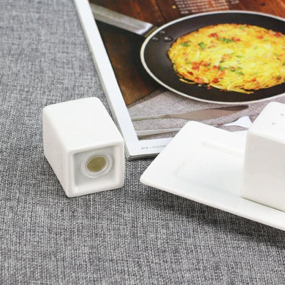 Gaolinci White Porcelain Salt & Pepper Shakers, Salt Shaker Set with Tray