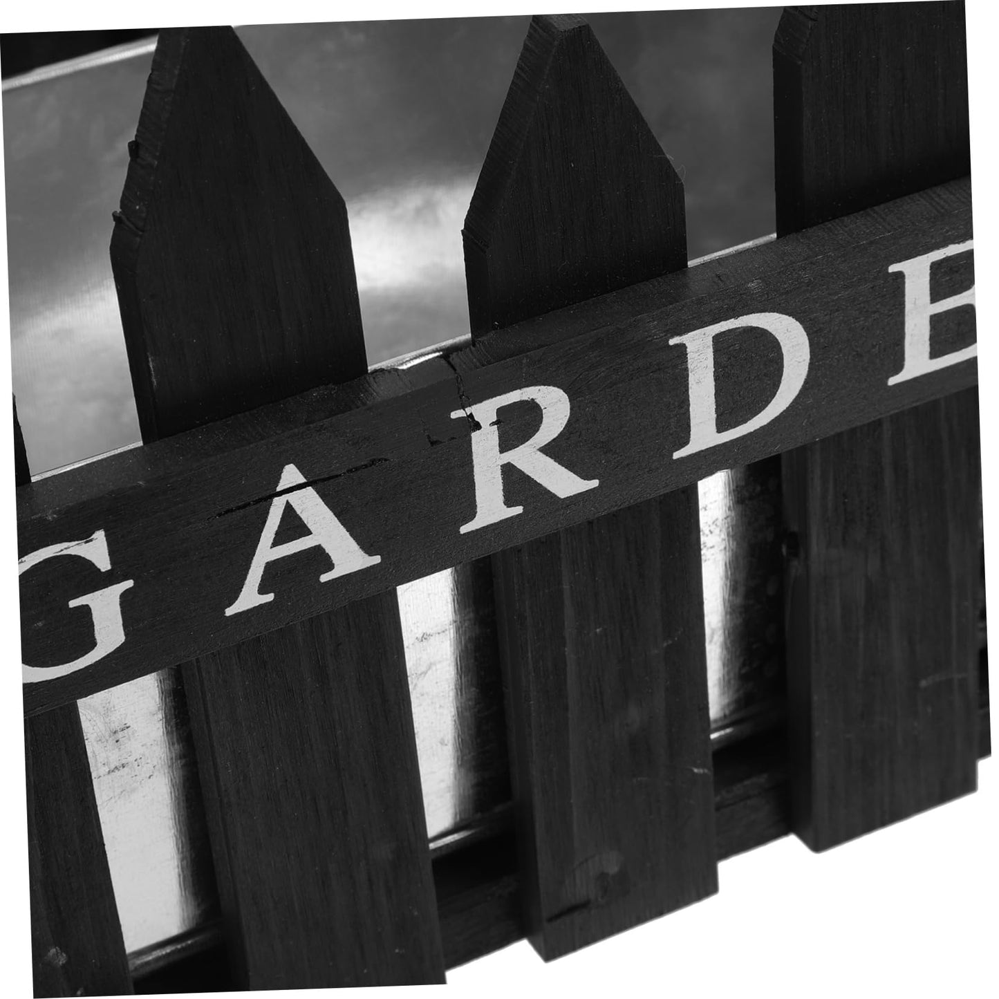 Abaodam Fence Flowerpot Durable Decorative Planting Box for Garden Home Decor Sturdy Easy to Clean Housewarming Finish