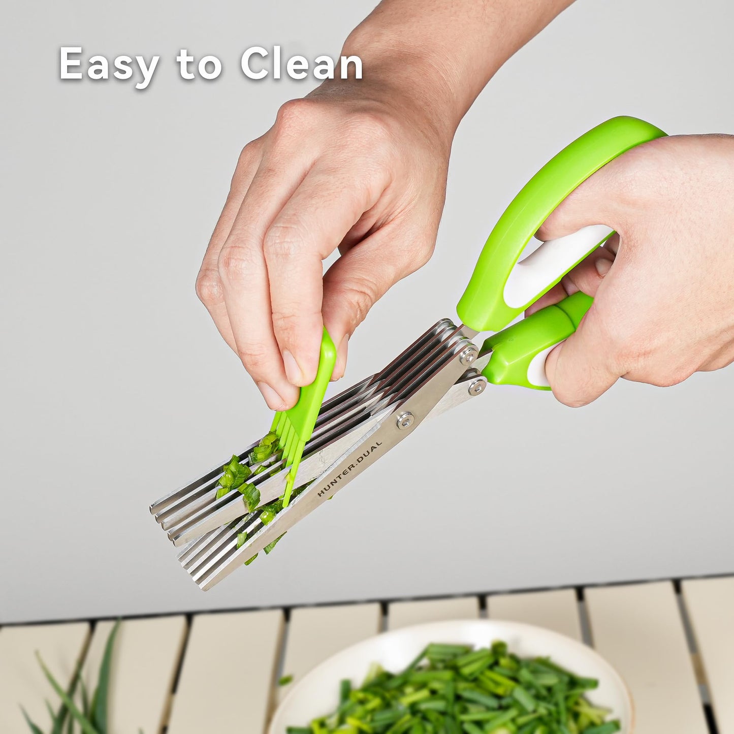 5 Blades Herb Scissors - Professional Kitchen Shears with Safety Cover for Cutting Green Onions, Fresh Herbs, Vegetables & Salad Food Prep, Must-Have Cooking Gadgets (Green, White, 8.7 inch)