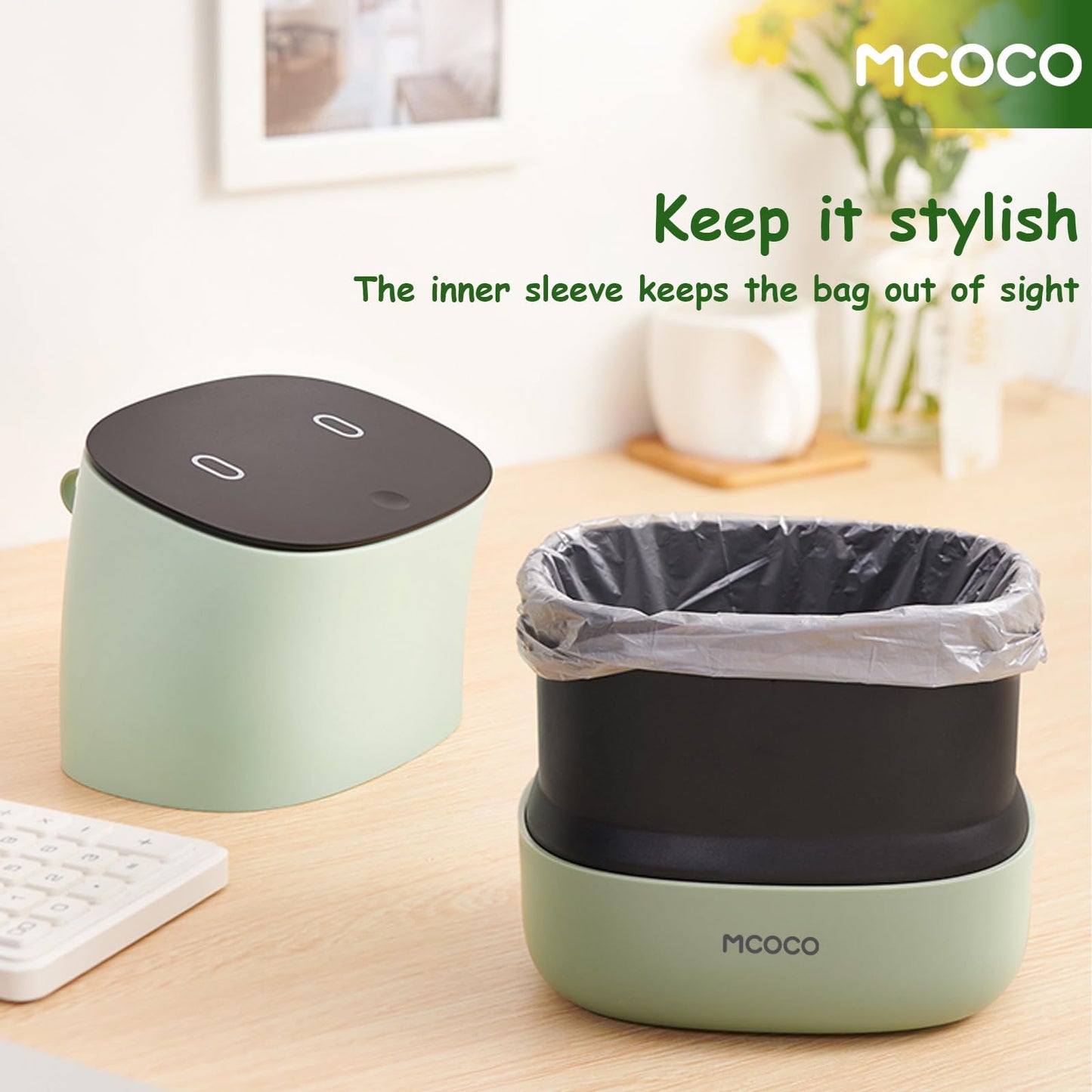 MCOCO Mini Trash Can with Pop Up Lid Portable mini Garbage can Little Plastic Trash Bin for Bedroom Bathroom Desk Coffee Table or Kitchen 0.4 Gallon White with 30 Trash Bags