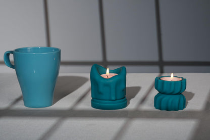 ICNBUYS Handcrafted Tealight Candle Holder Designed as a Melting Candle; Handmade Tea Light Candle Holder; Bathroom, Living Room Mantel, Entryway, Buffet and Dining Table Decoration Peacock Blue