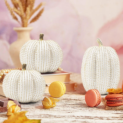 TaoQ C 3 PCS Large Thanksgiving Resin Pumpkin, Fall Pumpkin Figurines White and Gold Glitter Resin Pumpkin for Home Kitchen Halloween Thanksgiving Fall Harvest Decoration