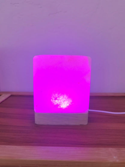YZYOE USB Colour Gradient Himalayan Salt lamp, Solid Wood Base Atmosphere Decoration Square Salt lamp with Remote Control, Natural Crystal Stone Bedside Night Light, Handmade Crafts.
