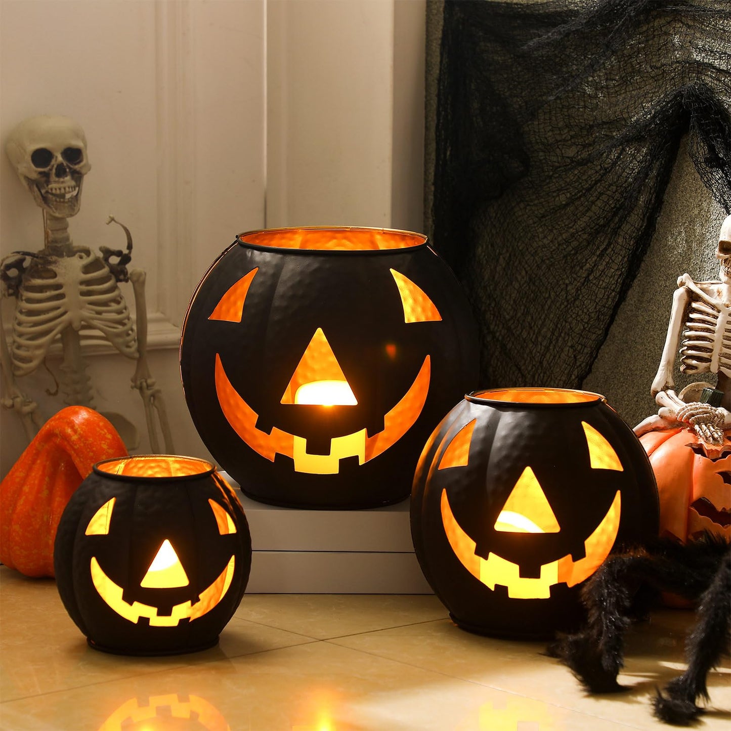 Kittmip 3 Pcs Halloween Metal Jack O Lanterns Pumpkin Set with LED Candles and Black Creepy Cloth Set of 3 Jack O Lantern Halloween Fall Outside or Inside Table Ornaments for Home Festival Party Decor