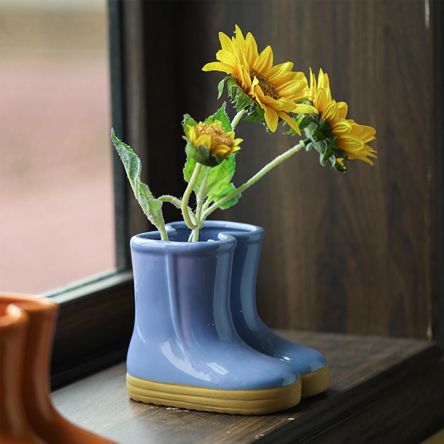 SUZEPER Ceramic Boots Vase, Creative Boots Succulent Planter,Funny Plant Pot for Indoor Outdoor Garden Home Decor(10x13x12cm(4x5x5inch), Orange)