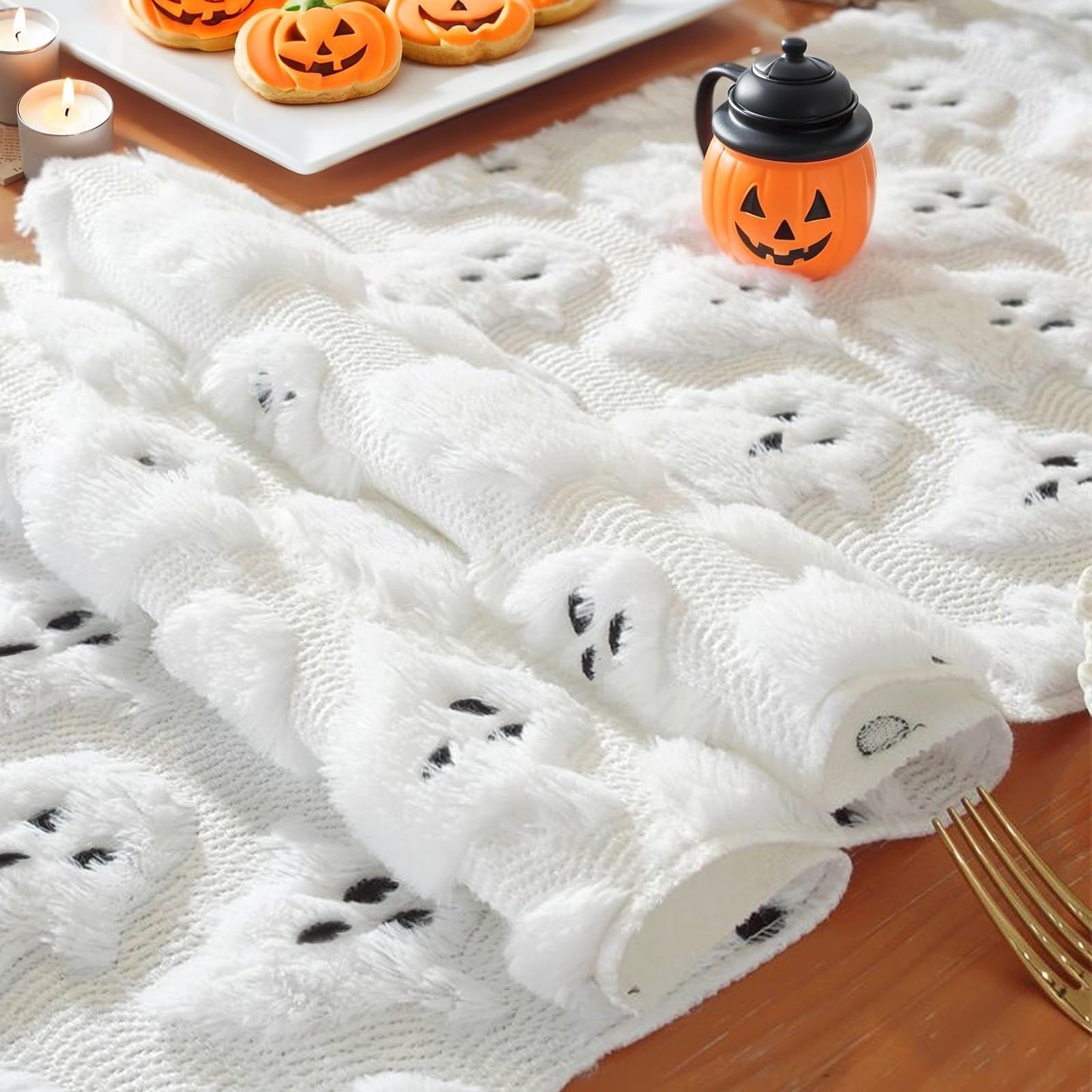 Halloween Table Runner 13x72 Inch Ghost Soft Plush Faux Fur Halloween Table Runner Hallowee Home Decor, Holiday Kitchen Dining Table Decoration for Home Party Decor