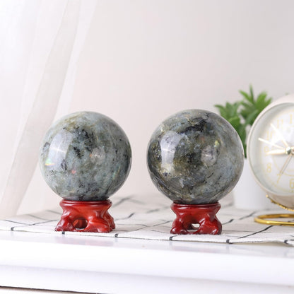 mookaitedecor Natural Labradorite Crystal Ball with Resin Stand, Decorative Stone Sphere Ball for Feng Shui Meditation Divination Home Decor, 2.4-2.76 Inch (61-70 mm)
