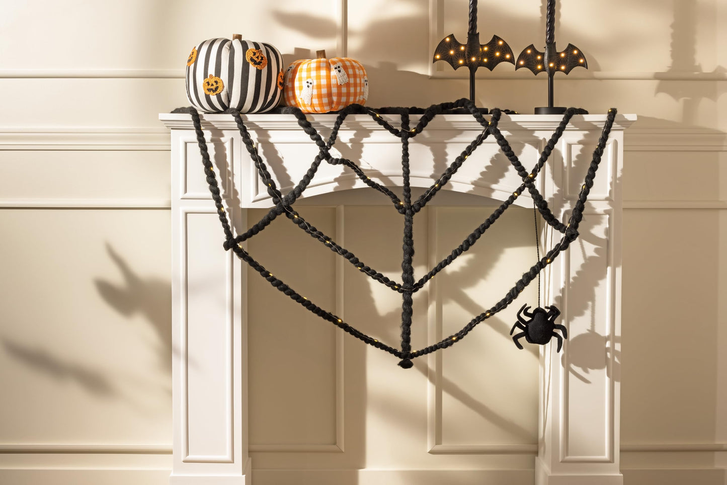 Mud Pie Halloween Beaded Ghost Icon Pumpkin Sitter