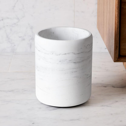 QL DESIGN Bathroom Trash Can - Decorative Wastebasket Finished in Resin, Beautiful Marble Look, Modern Round Waste Basket for Bathroom, Powder Room Or Living (Marble Style), white